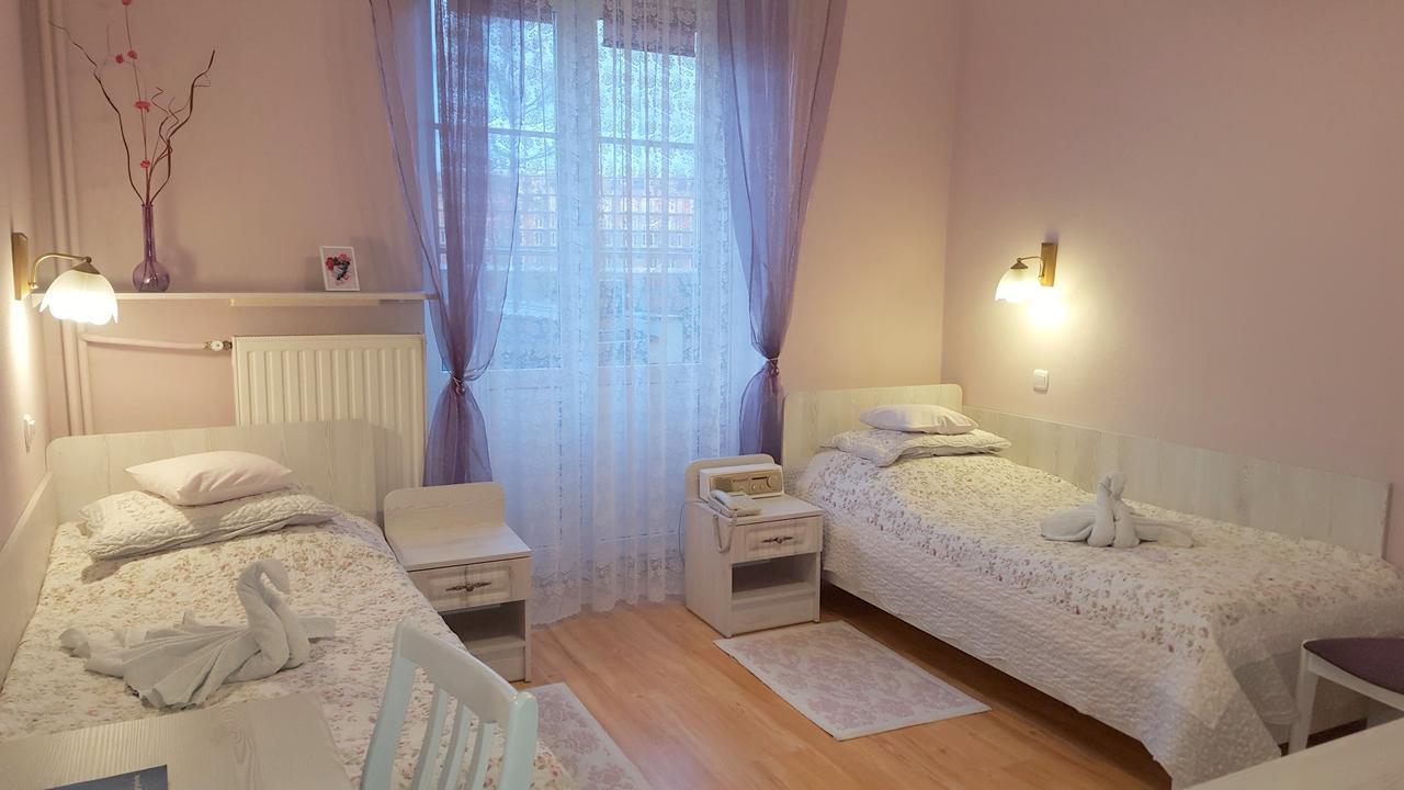 Отель Pensjonat Sanato Буско-Здруй Экстерьер фото